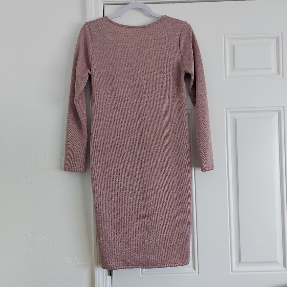 NWT Shimmery Pink Maternity Dress - Picture 4 of 4